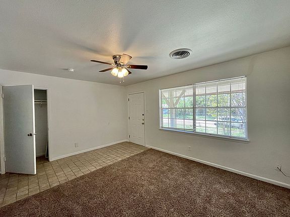 3rd image of 1520 Ferndale Dr