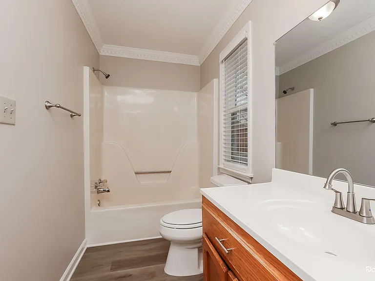 5032 Brookside Dr — Photo 9