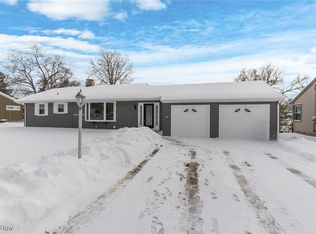 71 Hilltop Blvd, Canfield, OH 44406