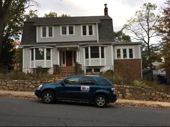 119 N Fillmore St, Arlington, VA 22201