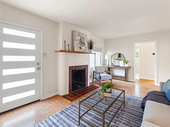 1727 E 38th 1/2 St, Austin, TX 78722