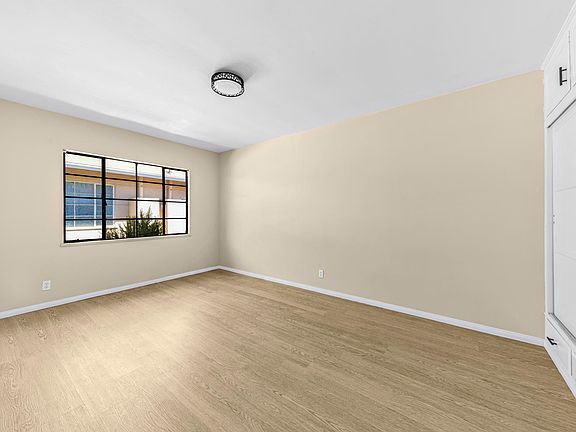 3rd image of 11532 National Blvd #11532