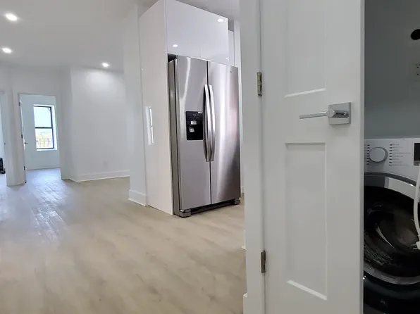 100 Convent Avenue image 3 of 17