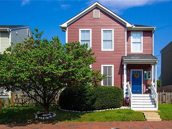 3rd image of 918 W 26th St