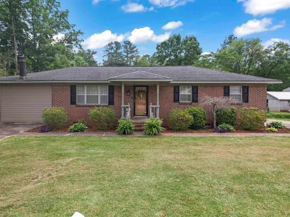 106 Beasley Dr, Bessemer, AL 35023
