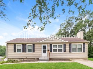 16105 E 32nd St S, Independence, MO 64055