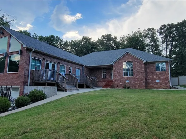 1020 Hendrix Cir, Greenwood, AR 72936
