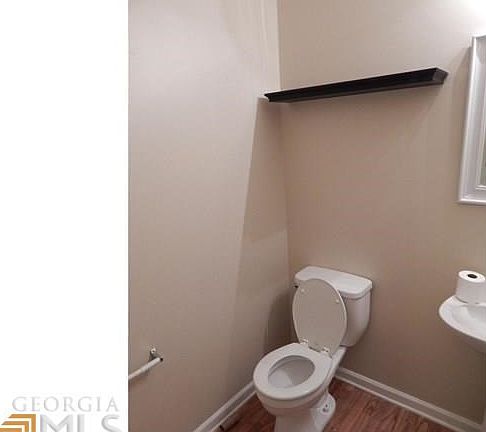 5th image of 7411 Battlecreek Ln
