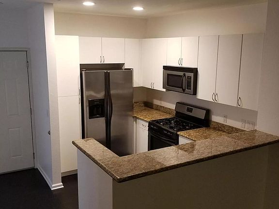 4th image of 1701 E Katella Ave