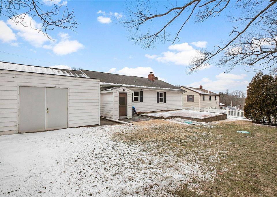 21 Oliveira Ave, MA 02743 Zillow