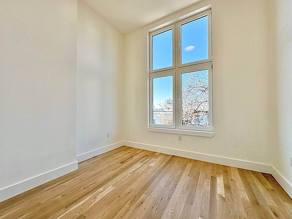 5th image of 355 Grove St #4A
