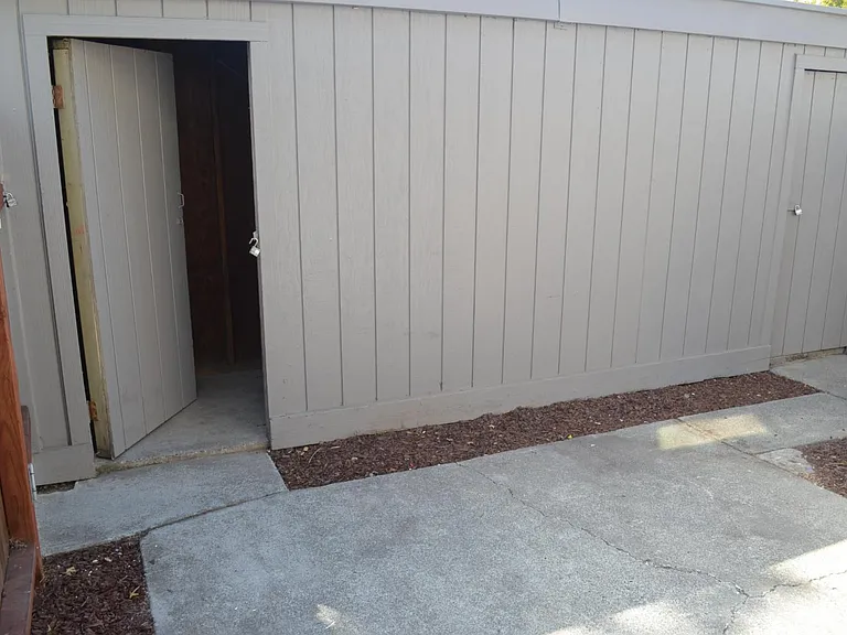 5919 Bamford Dr — Photo 22