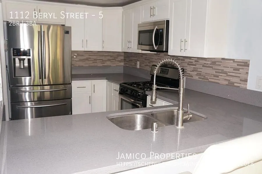 2 bed, 2.5 bath, 1240 sqft, $4,075 — Photo 3