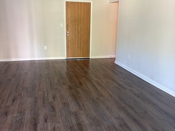 3rd image of 546 Dayton Pike #2