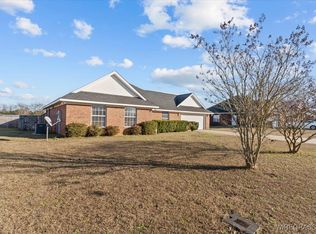 158 Hannah Rd, Daleville, AL 36322