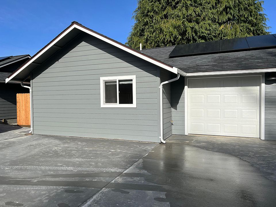 1st image of 6105 Beechwood Dr