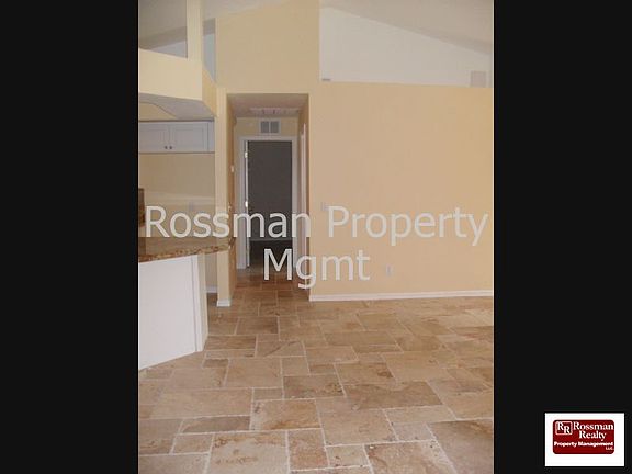5th image of 1038 Candlelight Dr