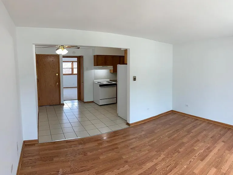 11945 S Hamlin Ave #2B — Photo 6