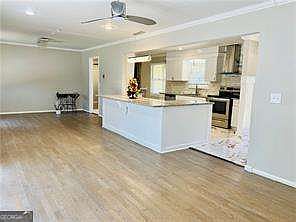 5th image of 2223 Hylaea Rd