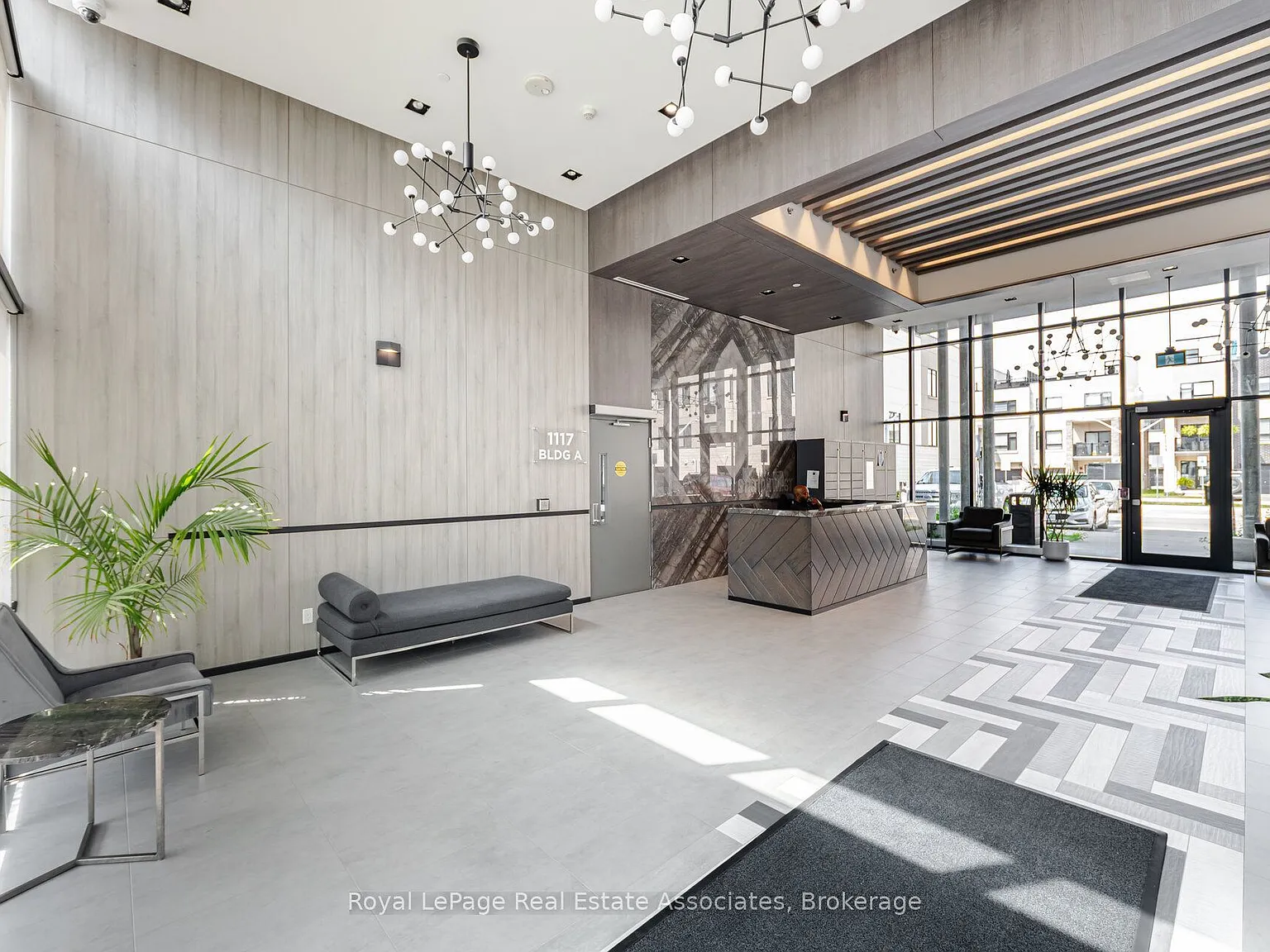 1 bed, $2,100 — Photo 4