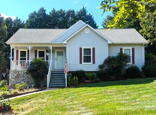 3967 Callie Ct, Lenoir, NC 28645