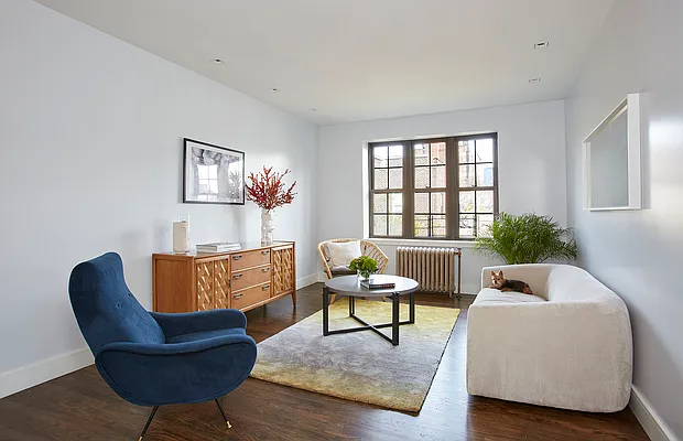 Sold by Compass | media 4