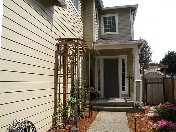 2nd image of 17721 89th Ave E