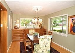 5th image of 219 Pine Shadows Dr