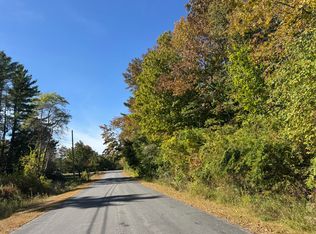 13 Brunswick Ave, Gardiner, ME 04345