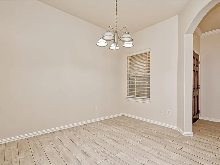 5015 Dartmoor Ridge Trl — Photo 12