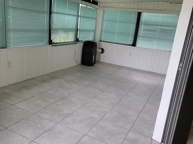 2496 N Orangewood St — Photo 18