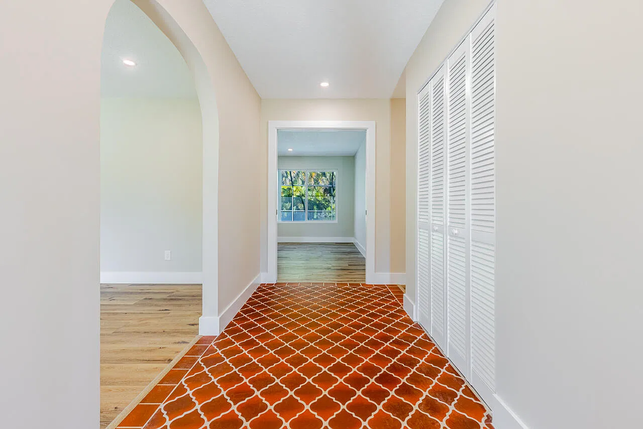 4 bed, 2.0 bath, 2238 sqft, $3,500 — Photo 4