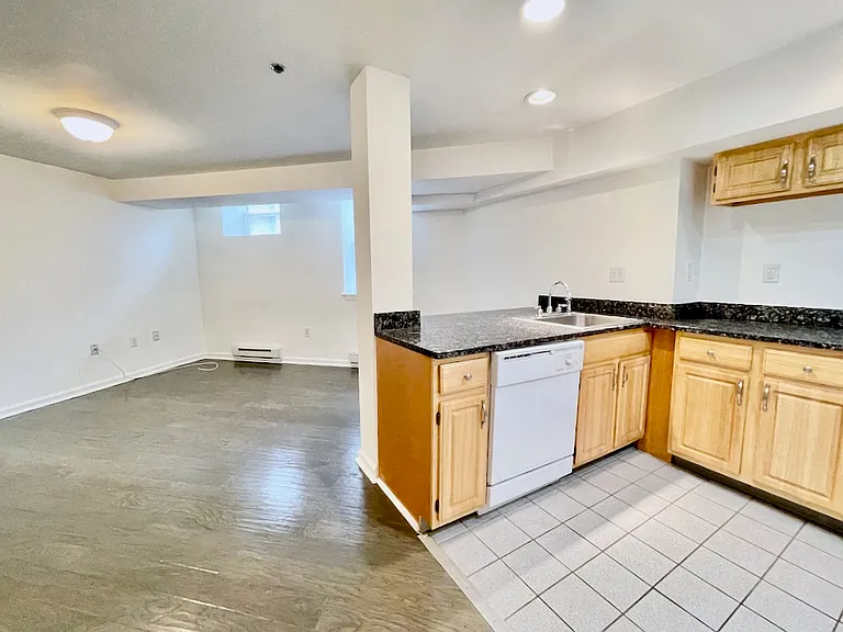 108 Jersey St #A — Photo 6