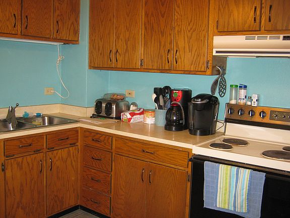 Kitchen 1