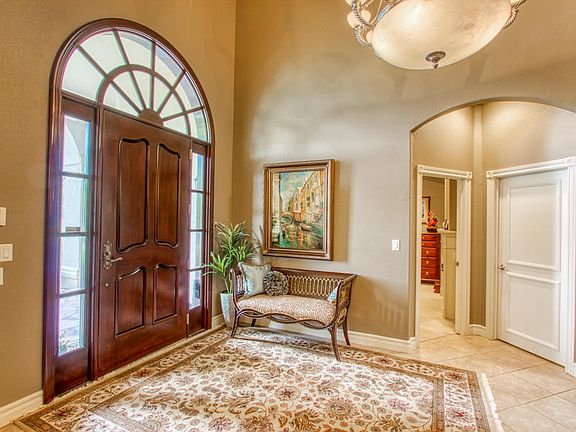 4th image of 930 Vereda Del Valle Ave