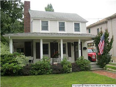 1st image of 208 Yetman Ave