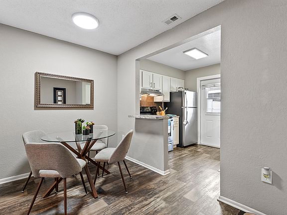 2nd image of 15215 Livingston Ave APT 54
