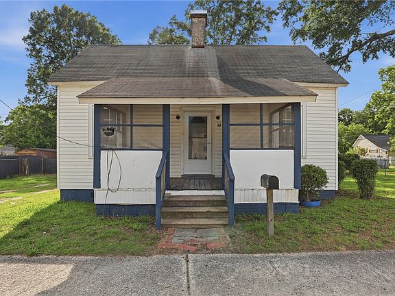 2nd image of 19 Geer St
