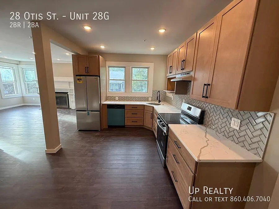 Building Photo - 28 Otis St #28G