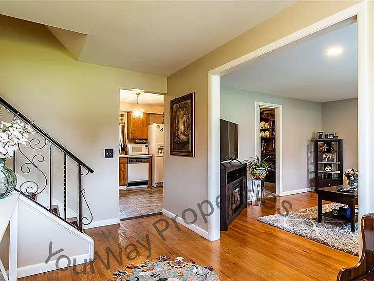 3512 Atlantic Ave — Photo 2