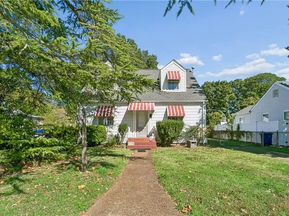 312 Hammond St, Newport News, VA 23601