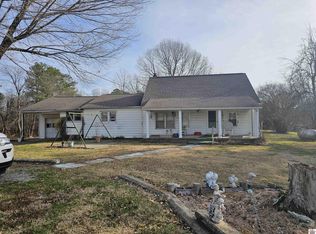 5840 Contest Rd, Paducah, KY 42001