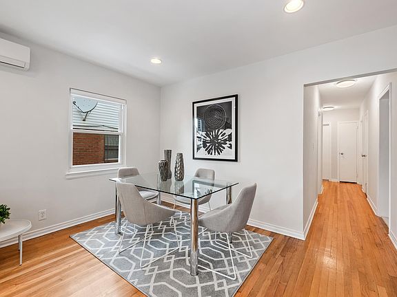 3rd image of 69-07 226th St