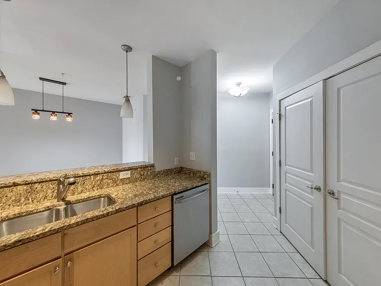 799 Hammond Dr #1-219 — Photo 17