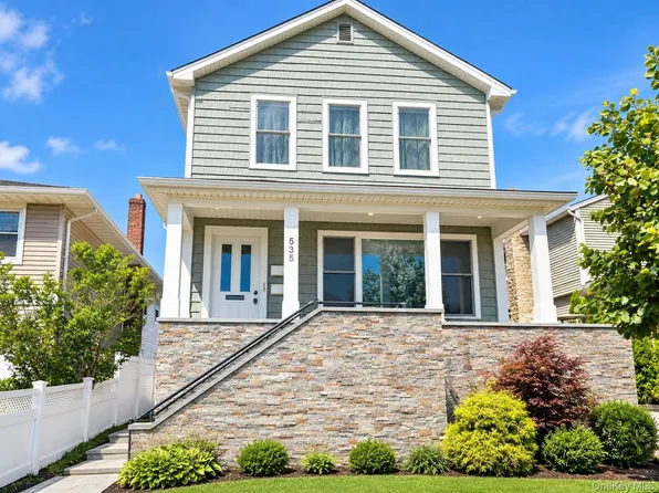 535 E Walnut St, Long Beach, NY 11561