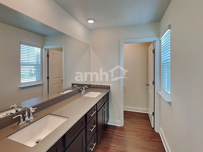 2740 Sunrise Landing Loop — Photo 16