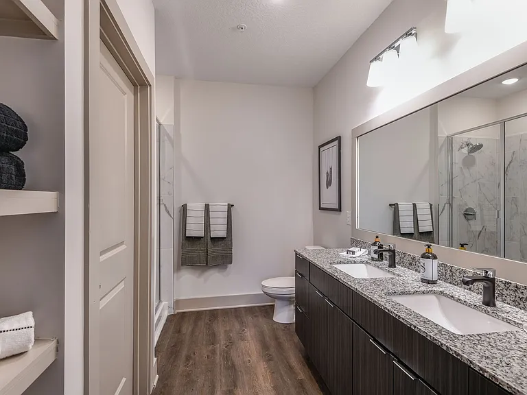 1444 Home St — Photo 18