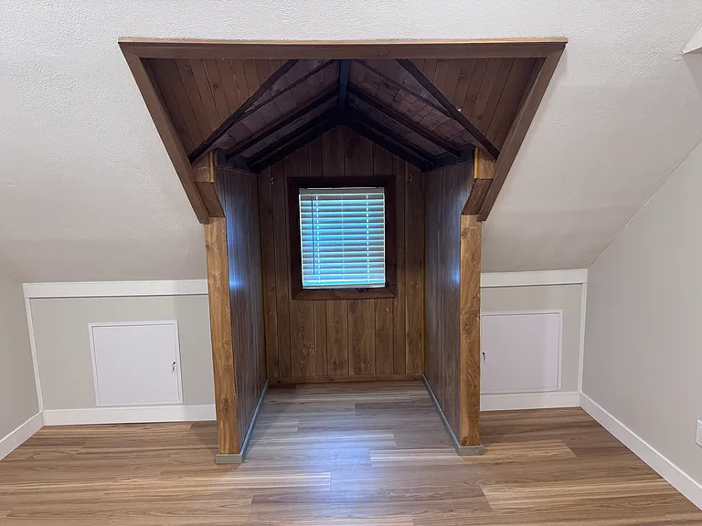 4211 N Gate Ridge Rd — Photo 22
