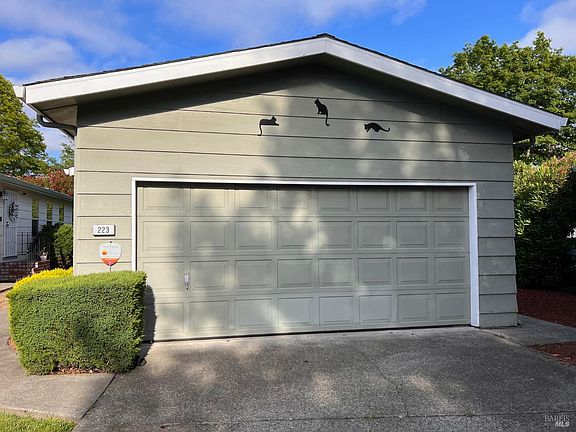 2nd image of 1955 Pinercrest Road #223