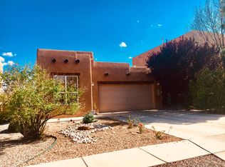 3320 Lockerbie Dr SE, Rio Rancho, NM 87124